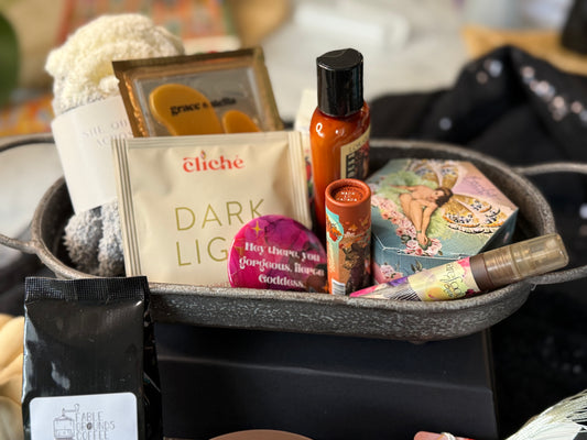 Special Edition: Fall Vibes Reading Companion Box