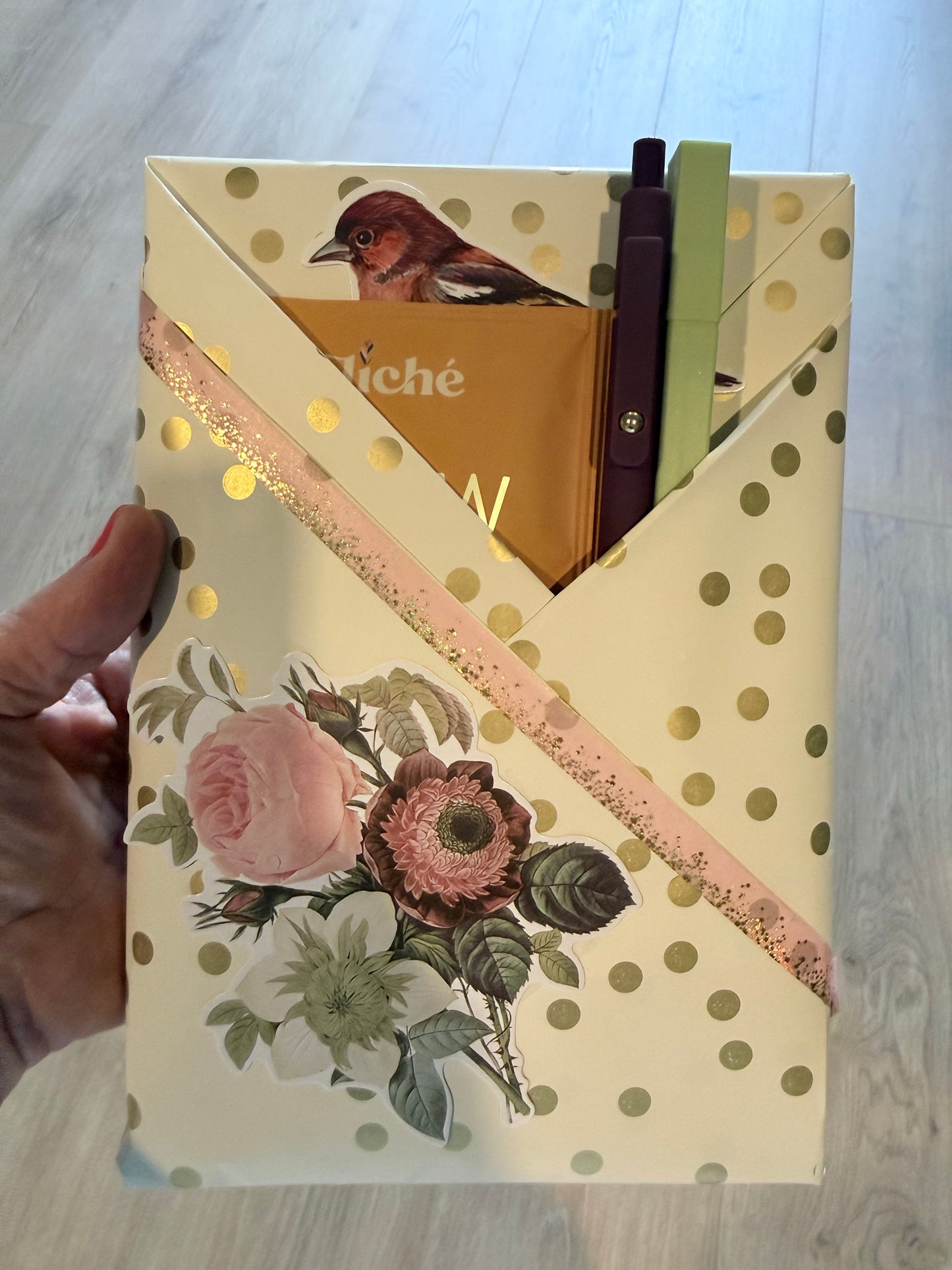 The Luxe & Lit Blind Date with a Book